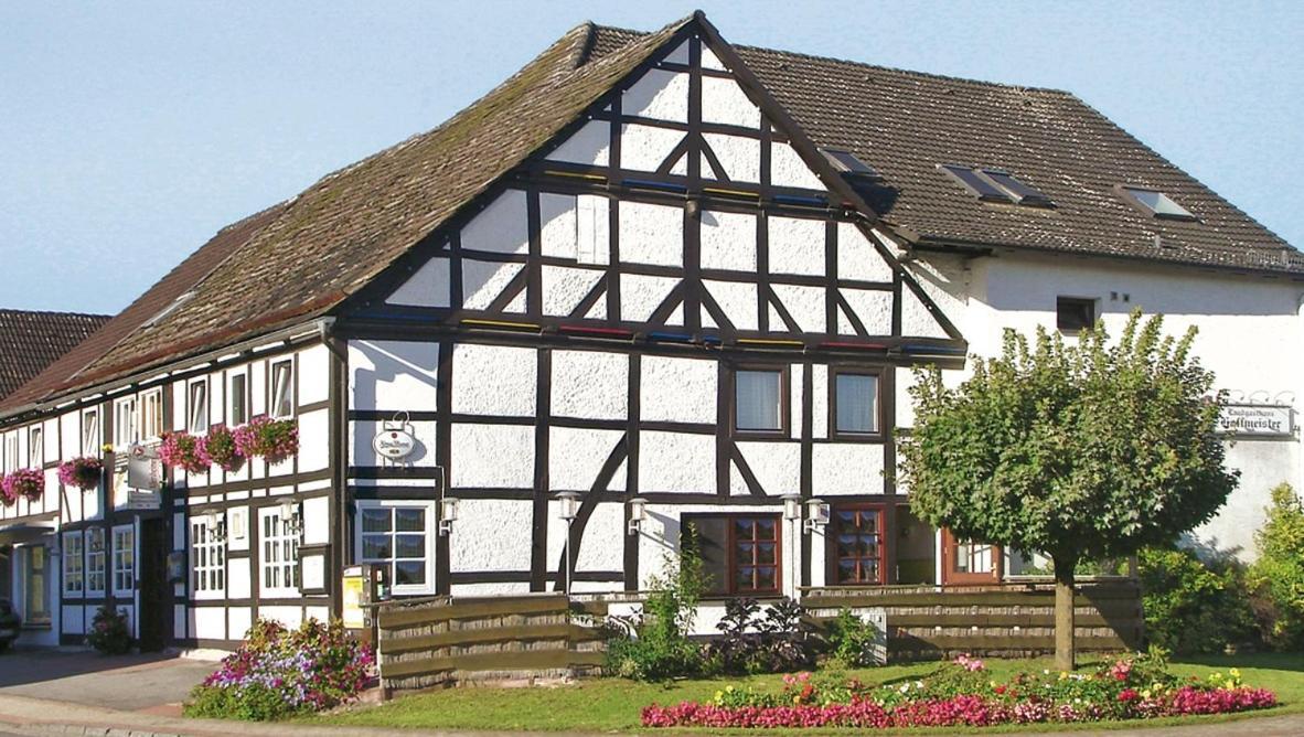 Landgasthaus Hoffmeister Hehlen Eksteriør billede